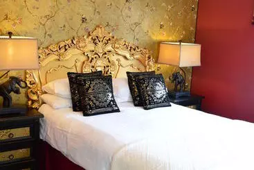 Hotel Lonsdale House