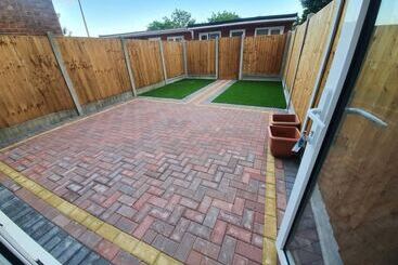 Residenssi Lovely 5 Bed House In Essex