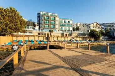 Gulluk Yalı Boutique Otel