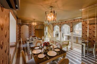 酒店 Surya Haveli , Amer Fort Jaipur