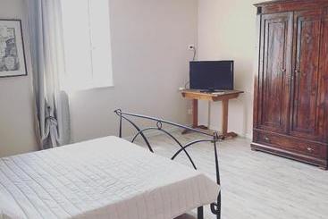 La Chiusa Bed And Breakfast