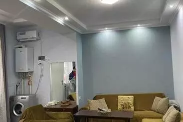 پانسیون Apartments Lezzet