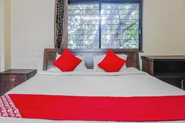 Hotel Super Collection O Aundh