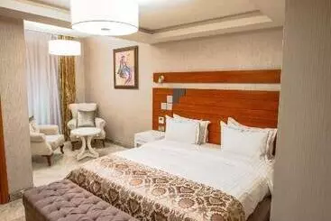 هتل Charleson Luxury