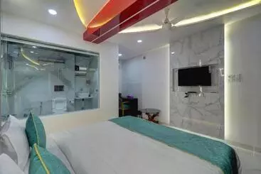 Hotel Platinum