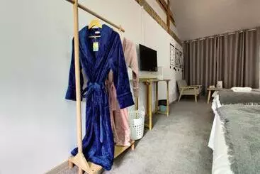 Majatalo 雪湖轻奢民宿 Snowlake Inn