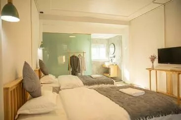 Pensão 雪湖轻奢民宿 Snowlake Inn