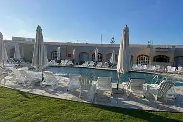 هتل Golden Lake Marina