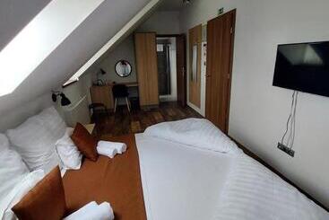 민박 Pálffy59 Vendégház