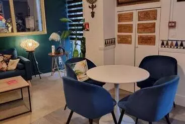 Otel Le 9 En Cuisine