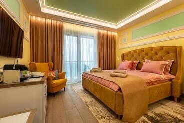 בית מלון כפרי Undersun Spa