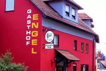 ペンション Gasthof Engel Steinbach