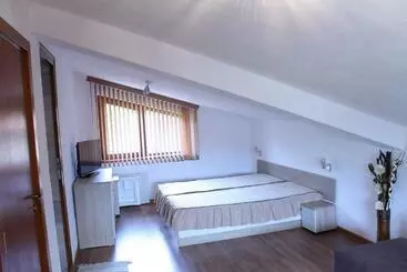 Pensão стаи за гости диневи