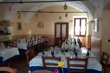 ペンション Trattoria Bar Pace