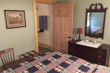 Hostel The Chipman Inn