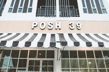 هتل Posh 39