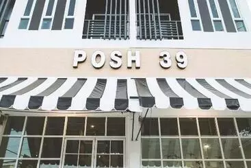 Hotel Posh 39