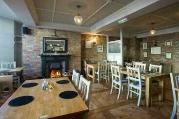 فندق The Tailor S House Guest Rooms