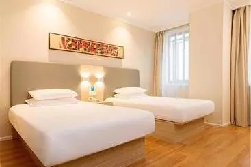 Hotel Hanting Xuchang Yanling Huabo Avenue