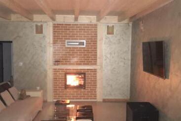 Пансион Dnt House & Spa