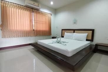 モーテル Nestvilla Khok Kloi Phang Nga