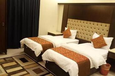 Apartahotel فندق الحاتمية