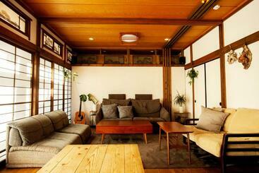 פנסיון 長瀞nemaki