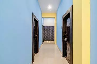 ホテル Spot On 77610 Pratikshya Guest House