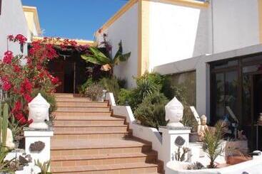 住宿加早餐  Rural Ga7colores Only Adult