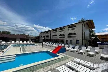 Hotel золотий павлін