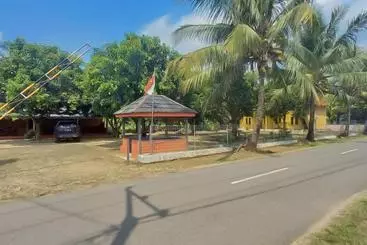 Hotel Aa Bungsu Syariah Balekambang Ciletuh Sukabumi Redpartner