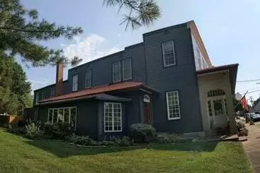 Hotelli Augusta Guest House