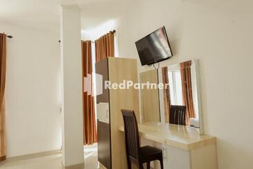 فندق Radja Homestay Mitra Reddoorz