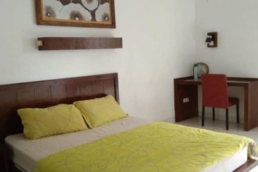 Hotel Rumah Amanda Residence