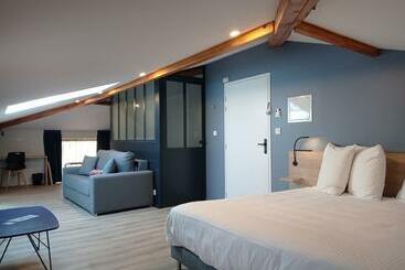 ホテル La Bâtisse Du Velay