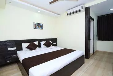 Hotel Wardhman, Jabalpur