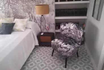 Pension Blaucel Cafè I Habitacions