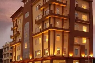 Hotel Hk Clarks Innamritsar