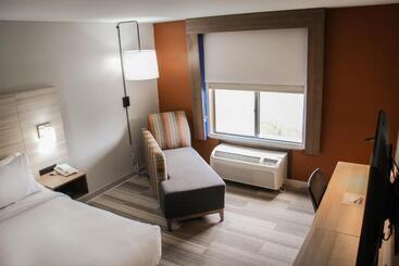 Holiday Inn Express Hotel & Suites Athens, An Ihg