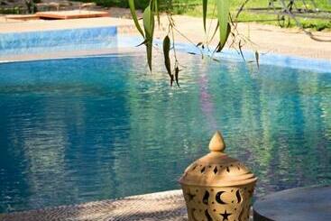 צימר Ryad De Vignes  Le Val D Argan