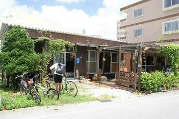 Alberg Minshuku Agaihama