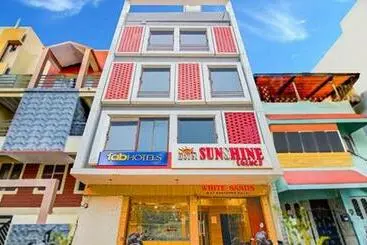 Hotel Fabexpress Sunshine Regency