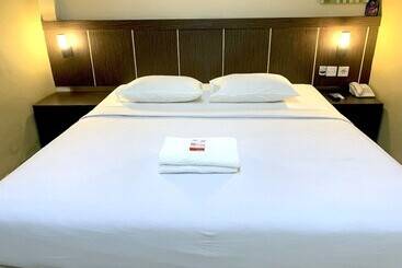 تختخواب و صبحانه Paus Homestay Syariah