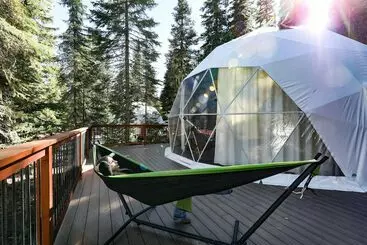 ホテル Clear Sky Resorts  Glacier  Unique Sky Domes