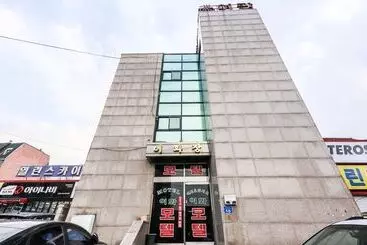 Motel Cheonan Ewha
