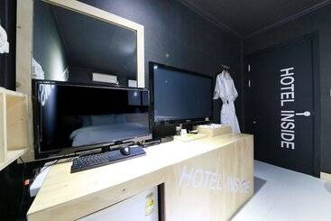 Suwon Hotel Inside