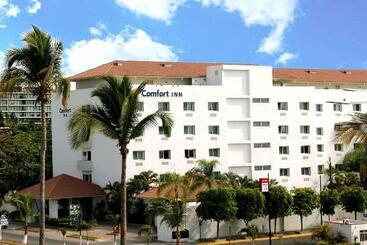فندق Comfort Inn Puerto Vallarta Golfside & Marina