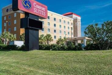 בית מלון כפרי Hampton Inn By Hilton Tampa Fairgrounds Casino
