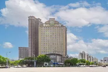 Отель Holiday Inn Express Suzhou Changjiang, An Ihg