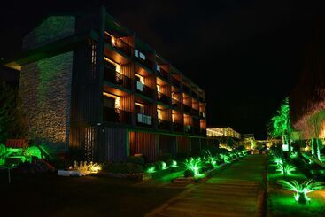 فندق Manaspark Deluxe